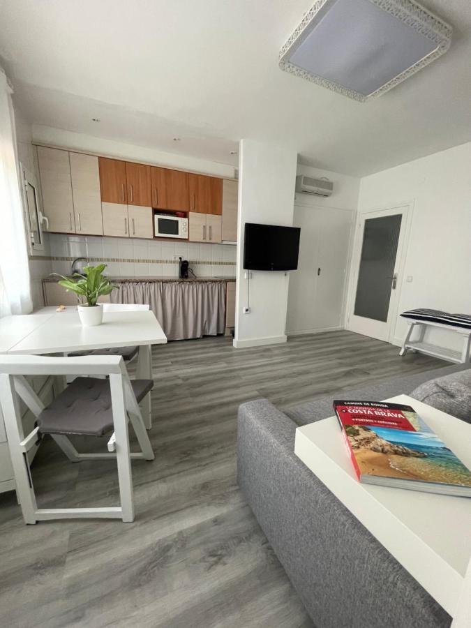 Niu Del Far Apartment Palamos Exterior photo